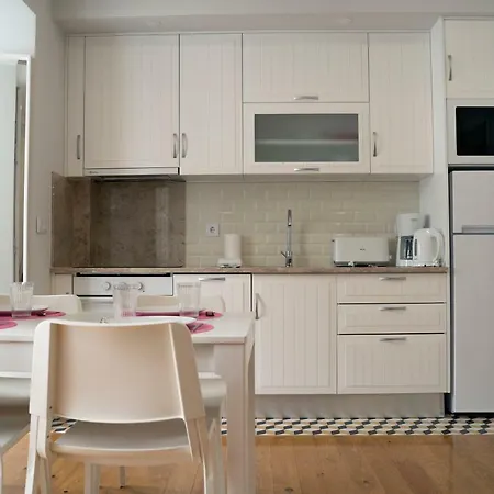 Funky Two Bedroom Saldanha 리스본