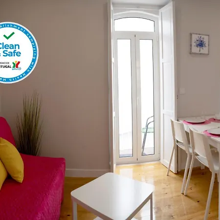 Funky Two Bedroom Saldanha Apartment Lissabon