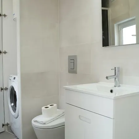 Funky Two Bedroom Saldanha Apartment